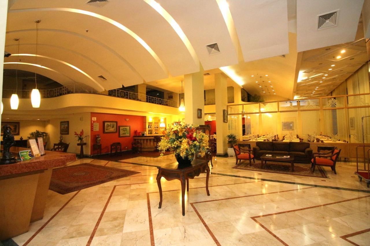 Carlton Plaza Sao Jose Dos Campos Hotel Ngoại thất bức ảnh